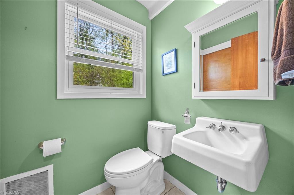 501 Forestdale Drive, Jamestown, North Carolina image 44