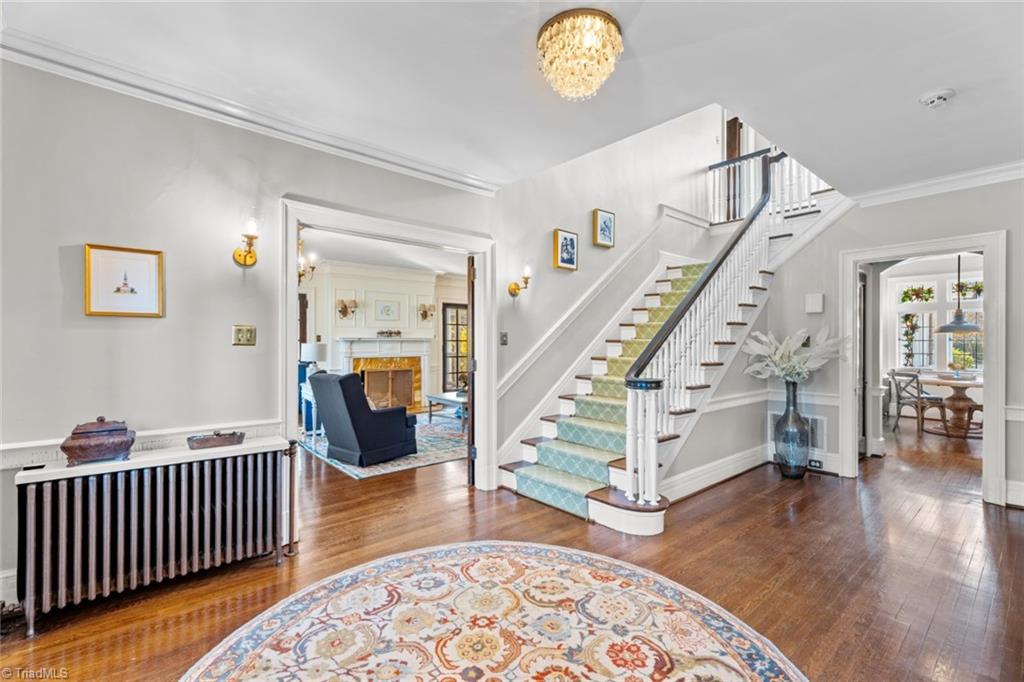 Winston-Salem, North Carolina 27104, United States, 4 Bedrooms Bedrooms, ,4 BathroomsBathrooms,Residential,Pending,91004