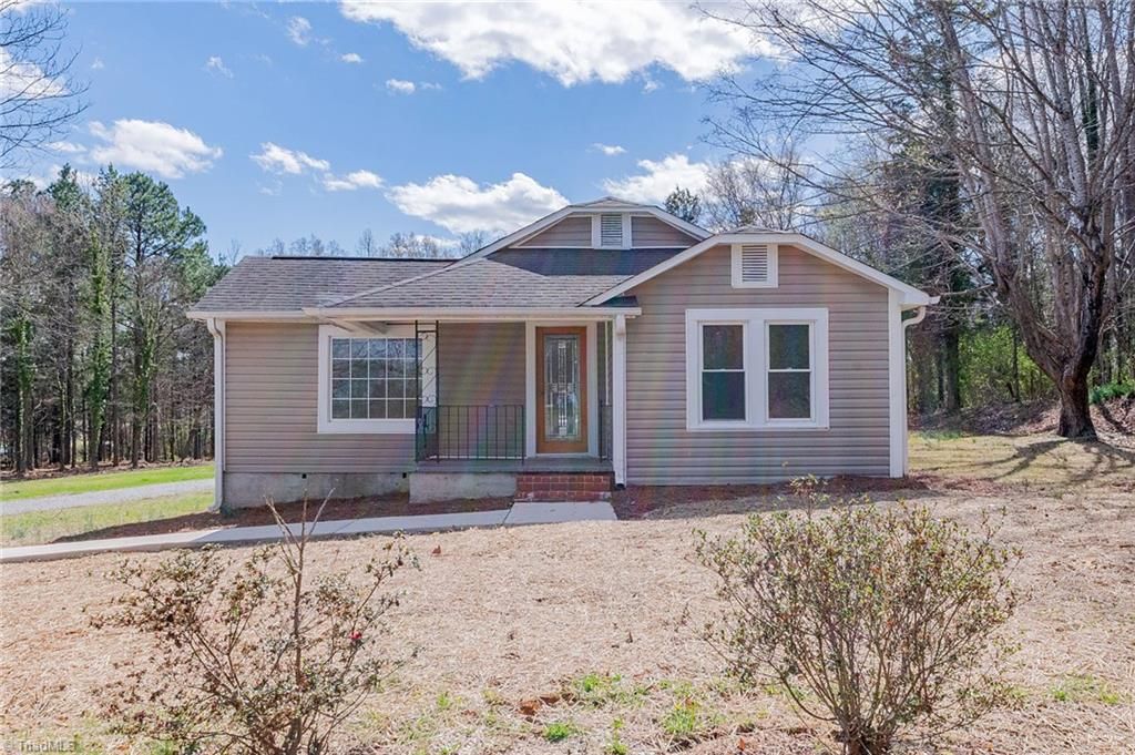Photo of 12274 E Old US Highway 64, Lexington, NC 27292 (MLS # 1212847)