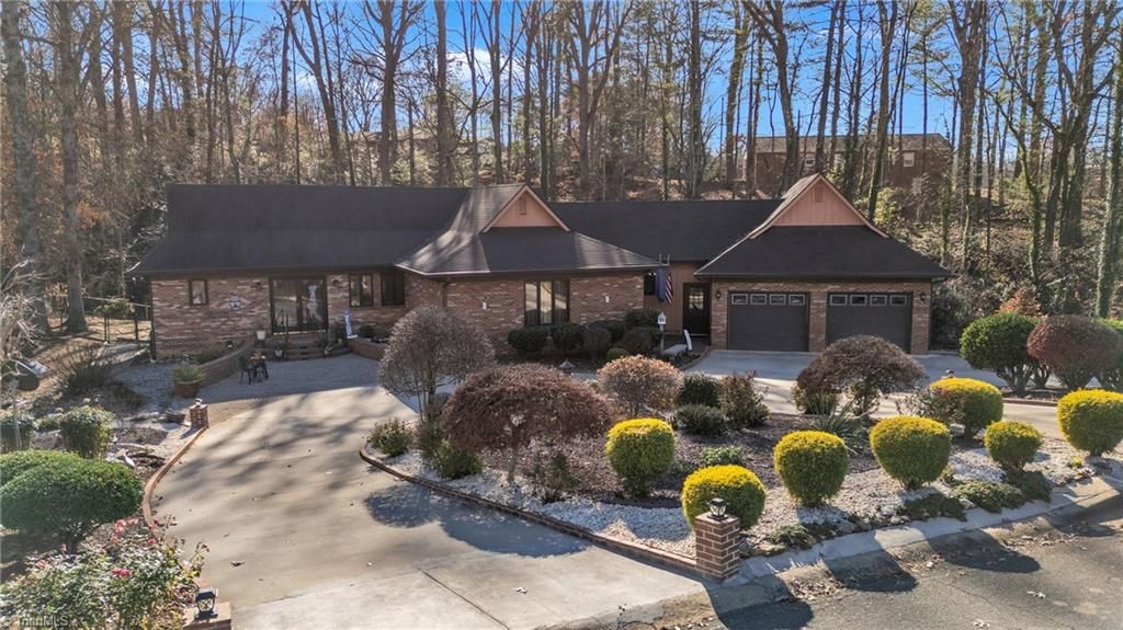 Photo of 172 Laurel Mountain Road, North Wilkesboro, NC 28659 (MLS # 1203296)