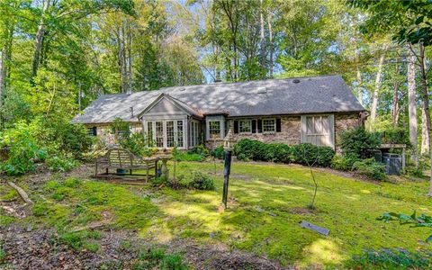 A home in Kernersville