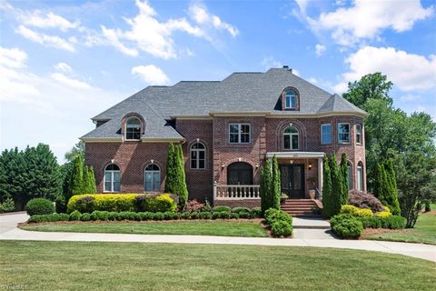 A home in Kernersville