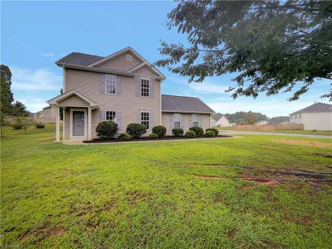Photo for 200 Hurston Way