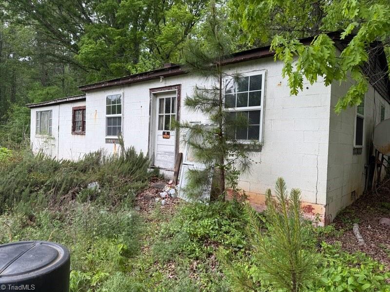 239 Swicegood Street, Mocksville, North Carolina image 3
