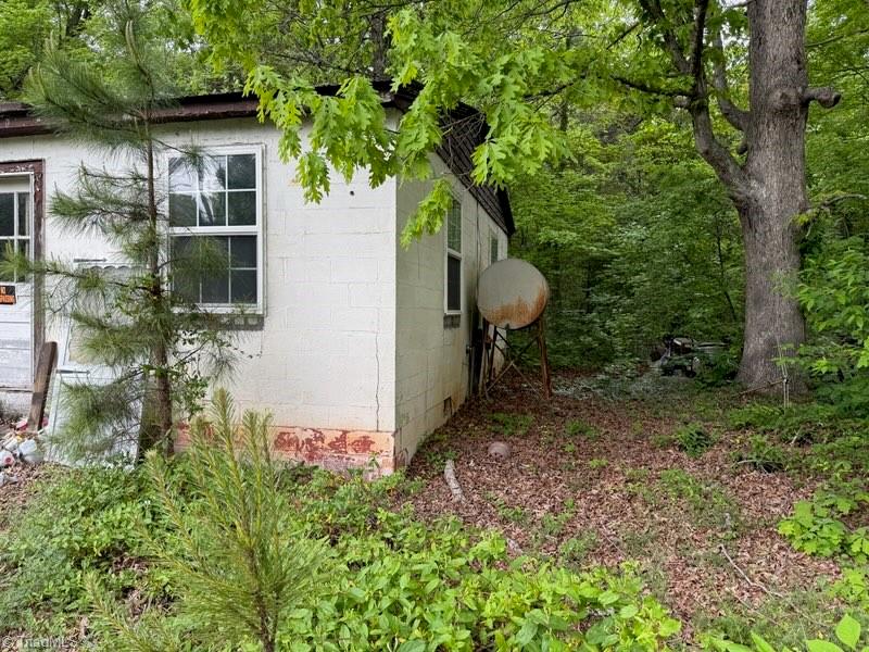 239 Swicegood Street, Mocksville, North Carolina image 2