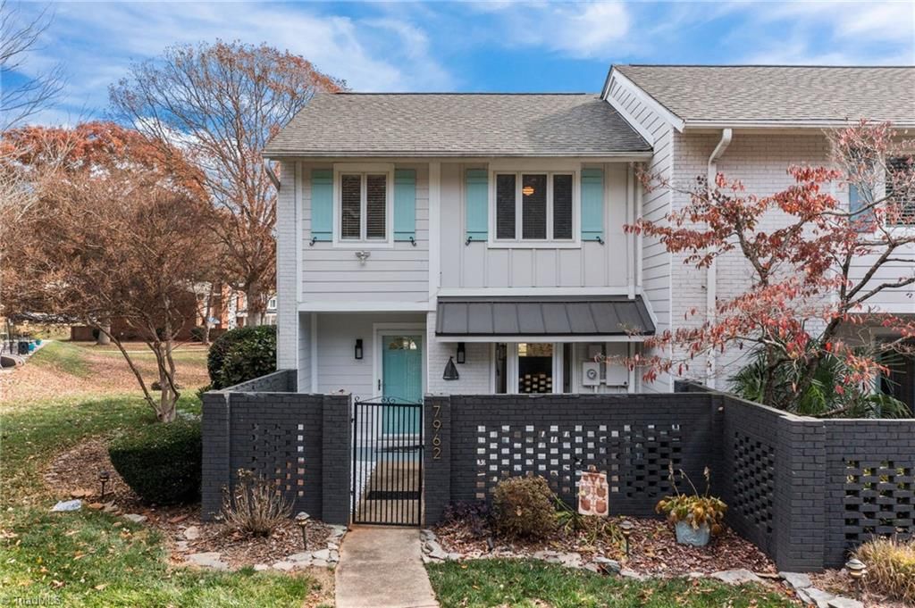 Photo of 7962 Westcape Drive #1016, Denver, NC 28037 (MLS # 1202812)