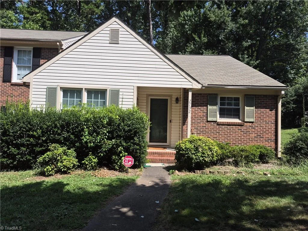2732 Windy Crossing
