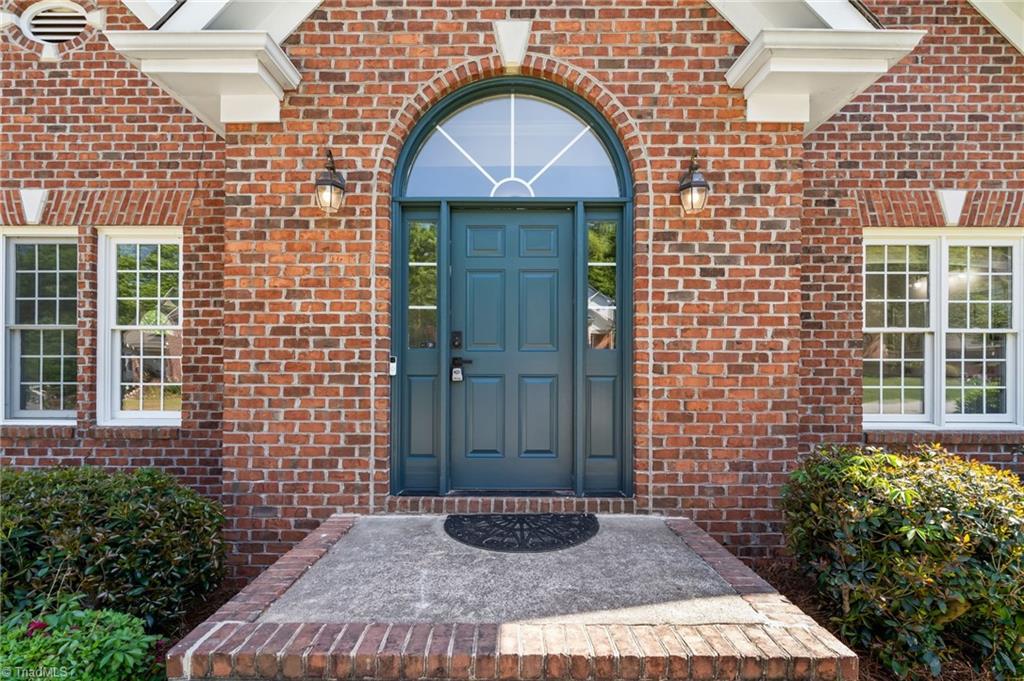 828 Woodview Ridge Trail