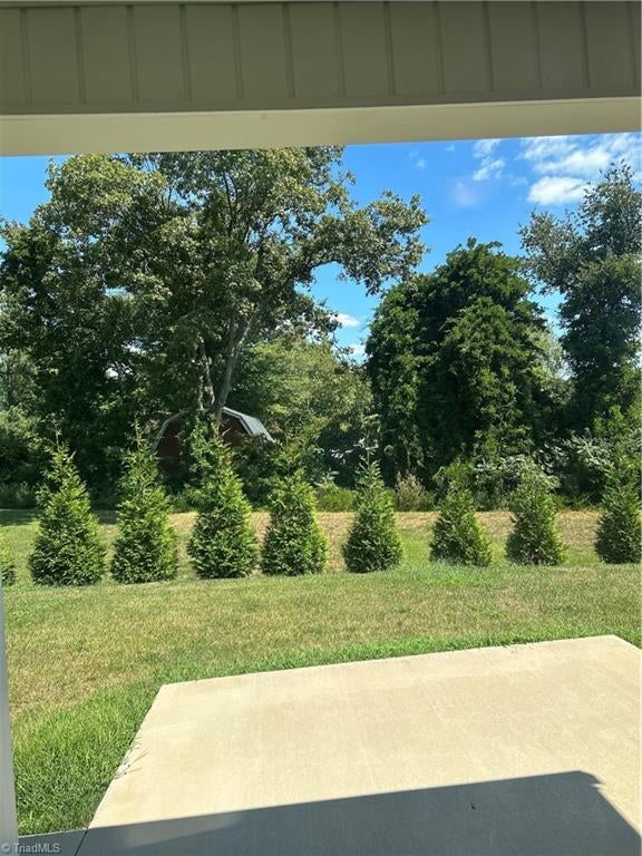 413 Mountain Grove Lane