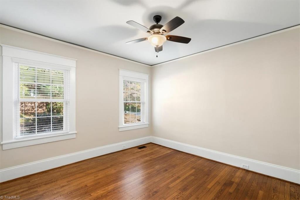 Greensboro, North Carolina 27403, United States, 3 Bedrooms Bedrooms, ,2 BathroomsBathrooms,Residential,Pending,29561