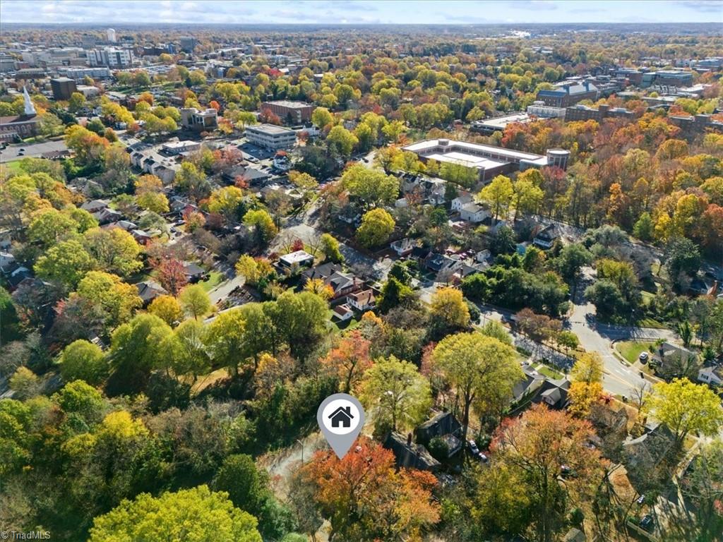 Greensboro, North Carolina 27403, United States, 3 Bedrooms Bedrooms, ,2 BathroomsBathrooms,Residential,Pending,29561