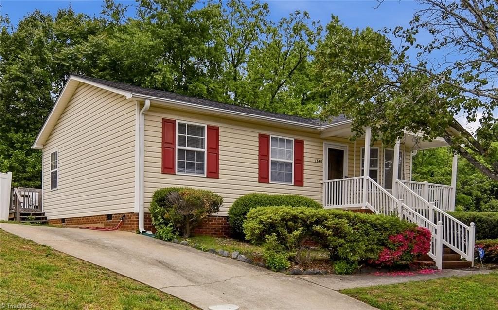 Photo of 1640 Hill Court, Winston-Salem, NC 27107 (MLS # 1222579)