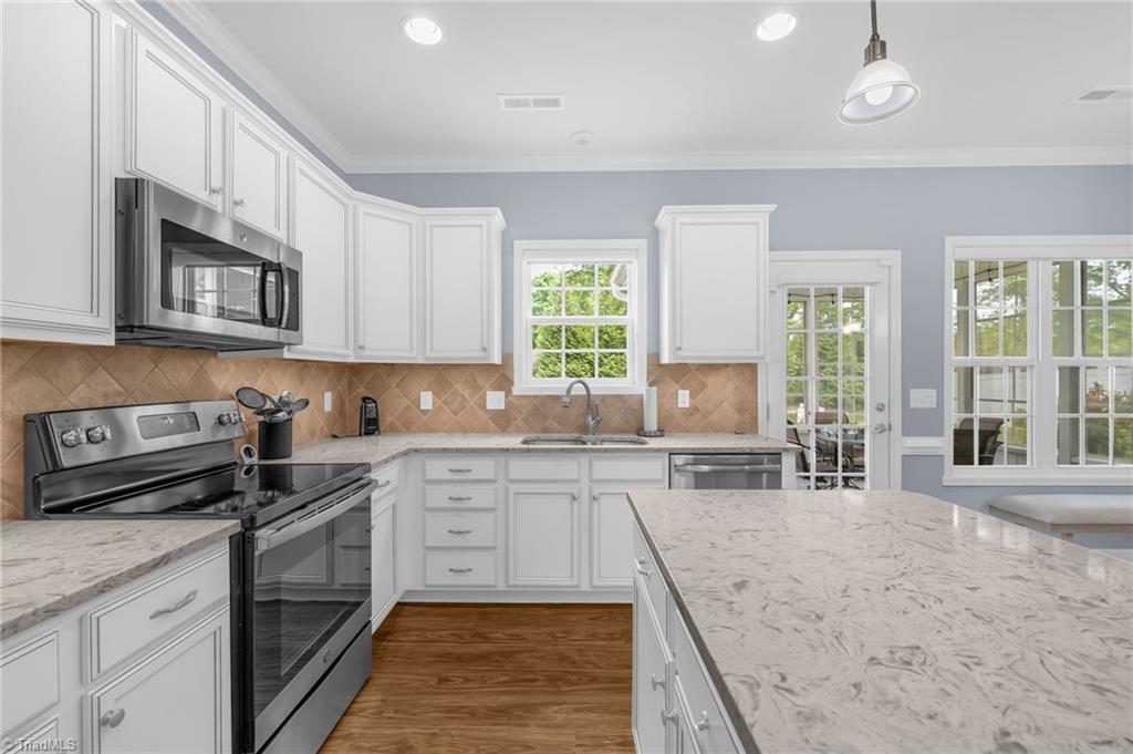 6212 Hampton Chase Drive, Clemmons, North Carolina image 15