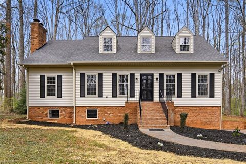 Homes For Sale - 1604 S Marblehead Road<br/> Forsyth County, Lewisville, NC 27023