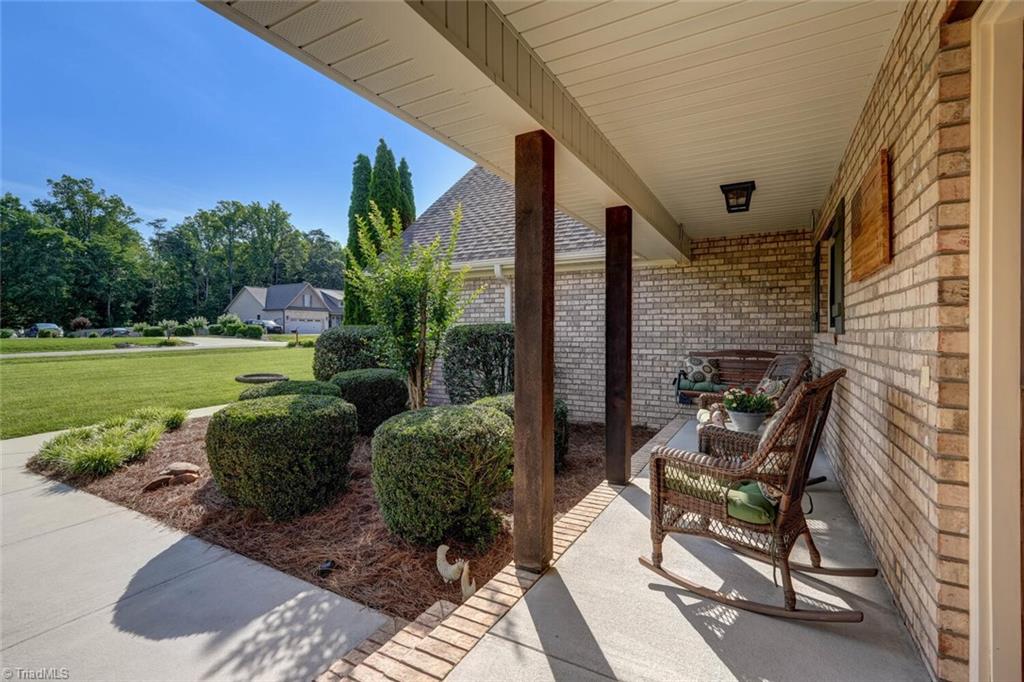 183 Oak Leaf Drive, Reidsville, North Carolina image 11