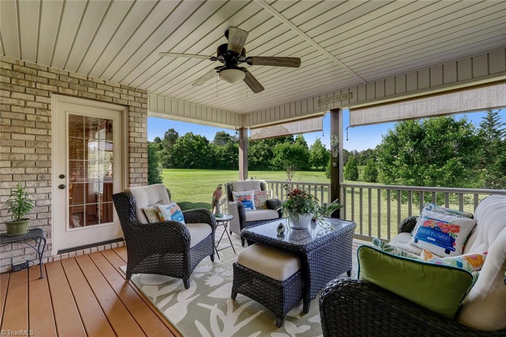 183 Oak Leaf Drive, Reidsville, North Carolina image 34