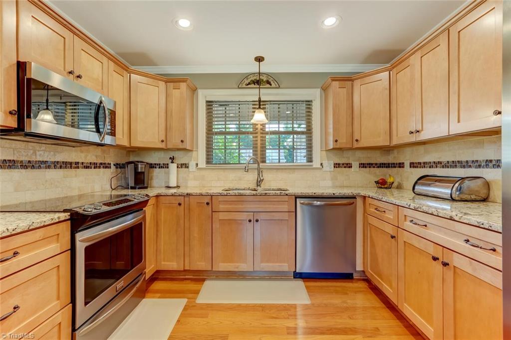 183 Oak Leaf Drive, Reidsville, North Carolina image 16