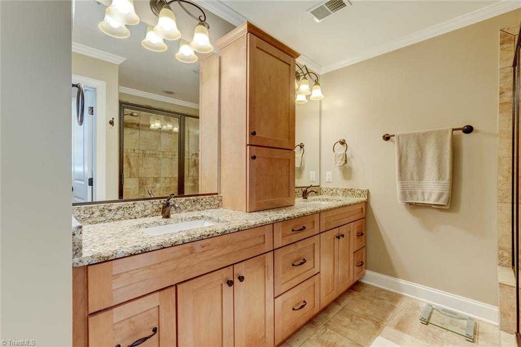 183 Oak Leaf Drive, Reidsville, North Carolina image 23