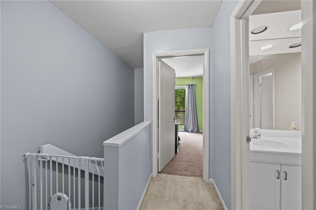 217 Village Lane #G, Greensboro, North Carolina image 23