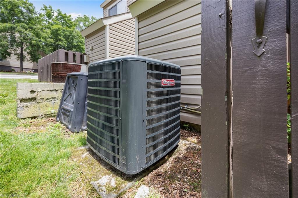 217 Village Lane #G, Greensboro, North Carolina image 33