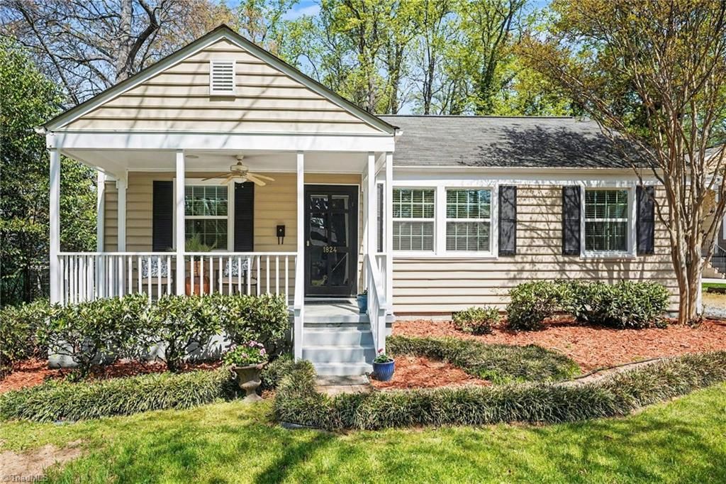 Photo of 1824 Colonial Avenue, Greensboro, NC 27408 (MLS # 1213272)