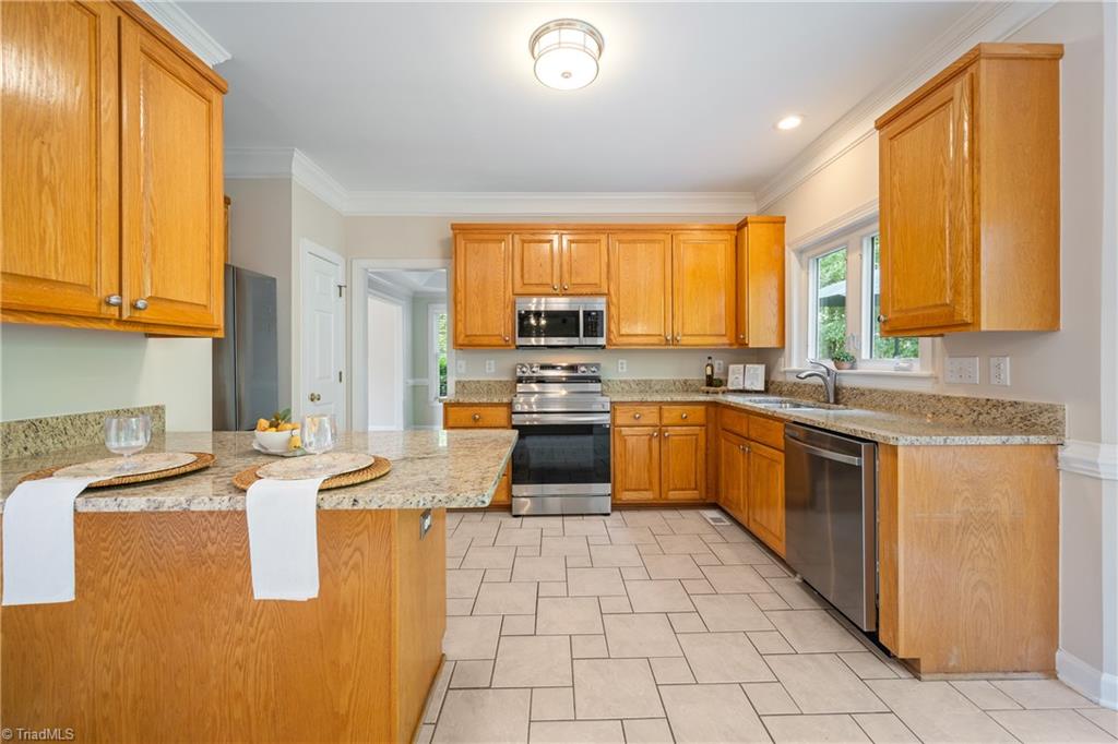 5006 Hartridge Way, Greensboro, North Carolina image 16