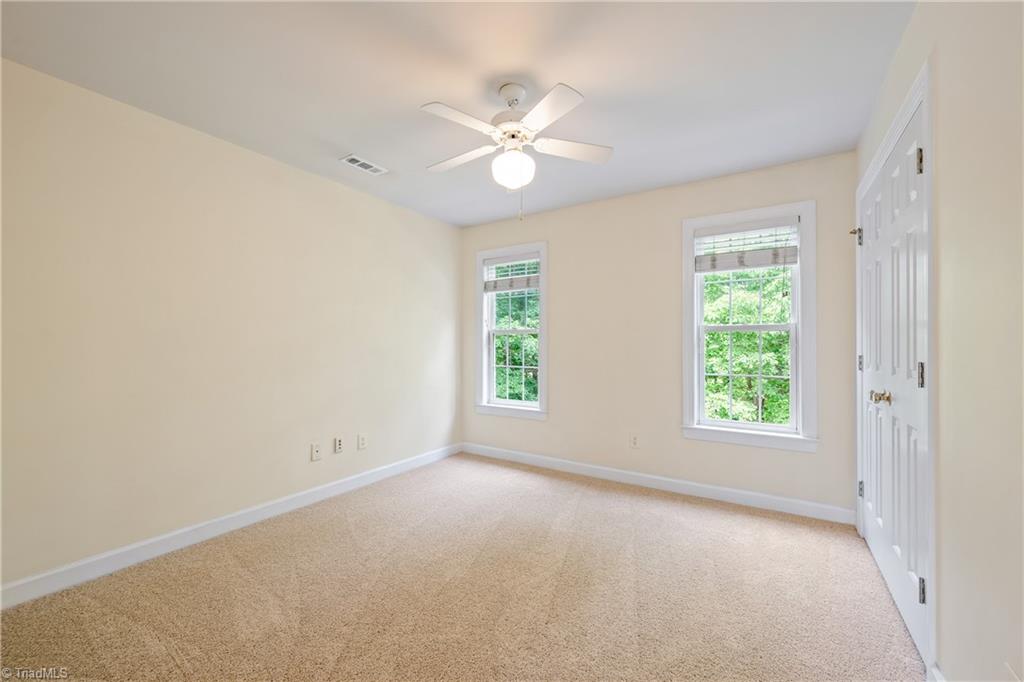 5006 Hartridge Way, Greensboro, North Carolina image 39