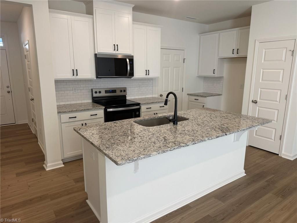 Photo of 191 Parker Lane, Mebane, NC 27302 (MLS # 1204373)