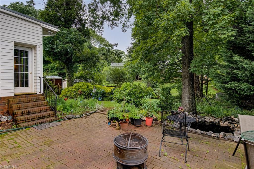 1007 Elderwood Place, Greensboro, North Carolina image 29