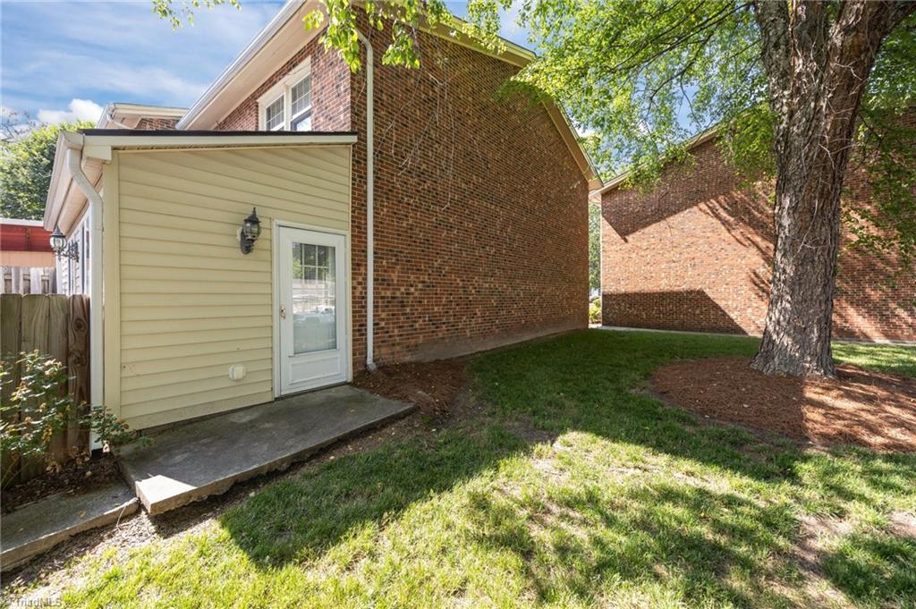 516 Peele Street #A, Burlington, North Carolina image 25