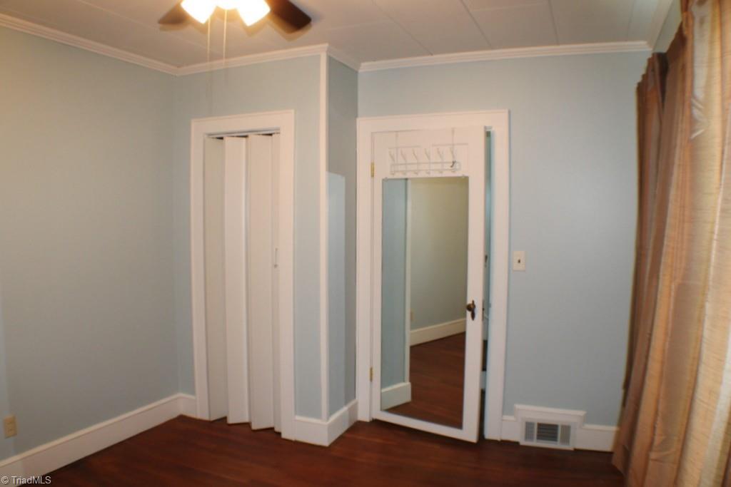 2289 W Pine Street, Mount Airy, North Carolina image 17