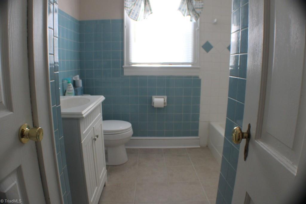 2289 W Pine Street, Mount Airy, North Carolina image 15