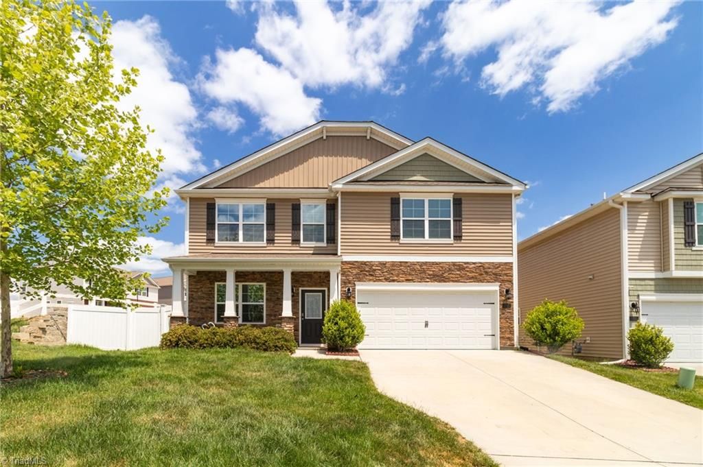 Photo of 3701 Village Springs Drive, High Point, NC 27265 (MLS # 1218191)
