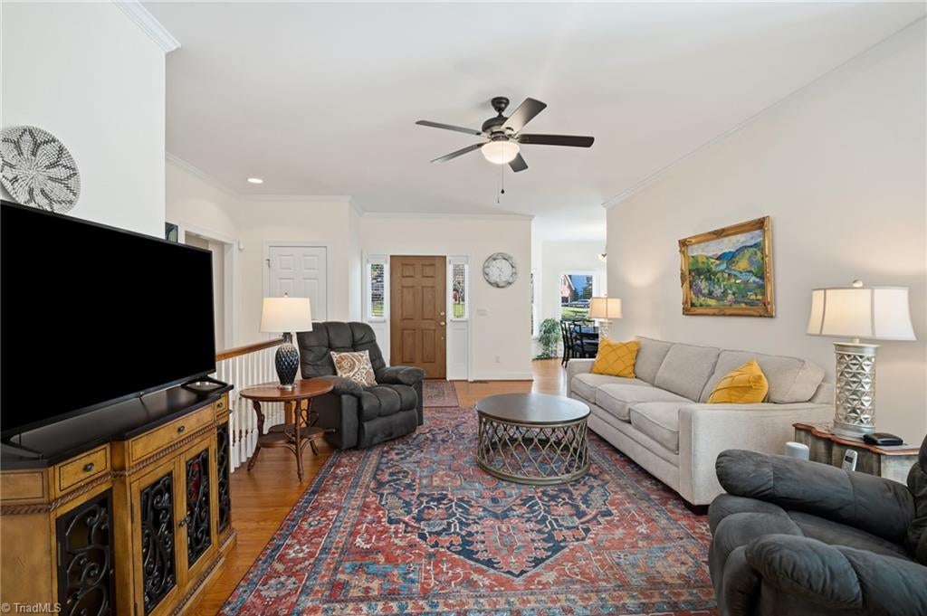6858 Greenbrook Drive