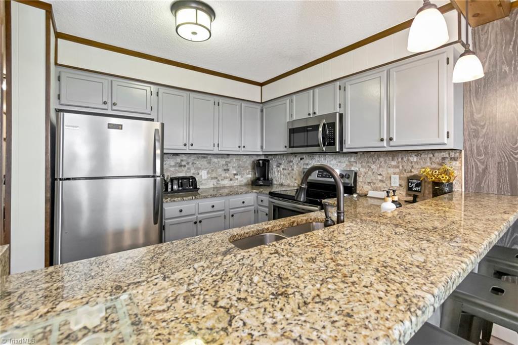301 Pinnacle Inn Road #2210, Beech Mountain, North Carolina image 17