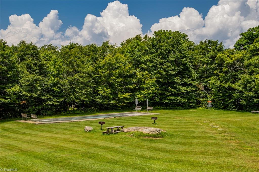 301 Pinnacle Inn Road #2210, Beech Mountain, North Carolina image 42