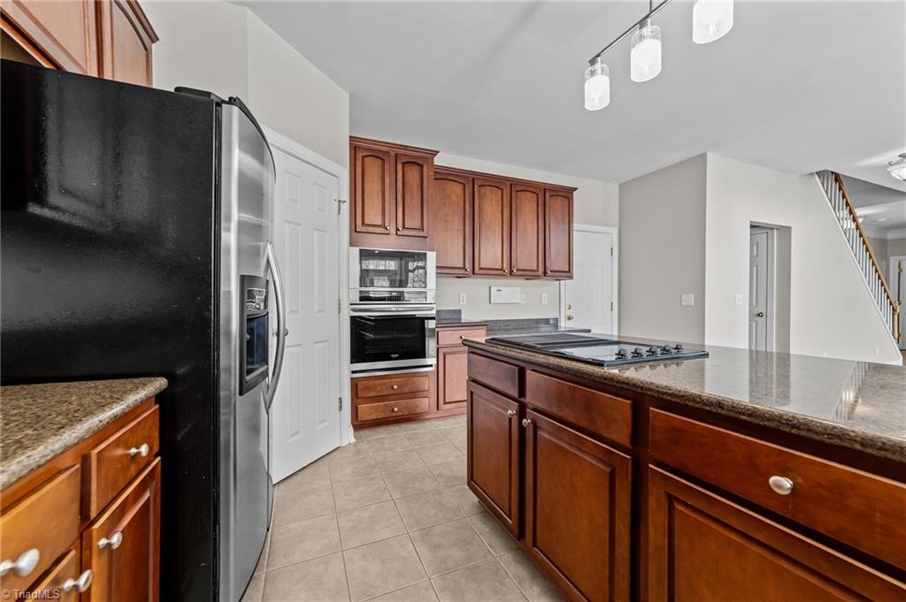 8407 Chartwell Drive, Oak Ridge, North Carolina image 20