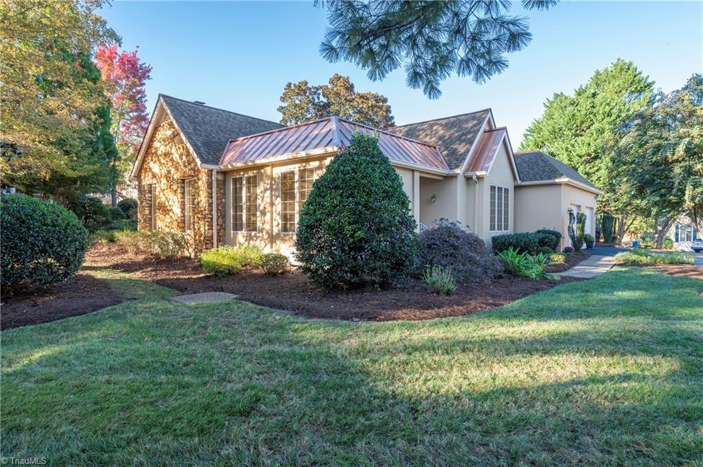 126 Linden Place