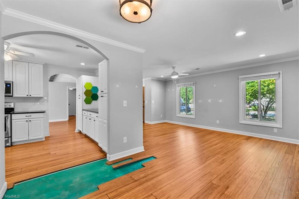 5404 Bayberry Lane, Greensboro, North Carolina image 9