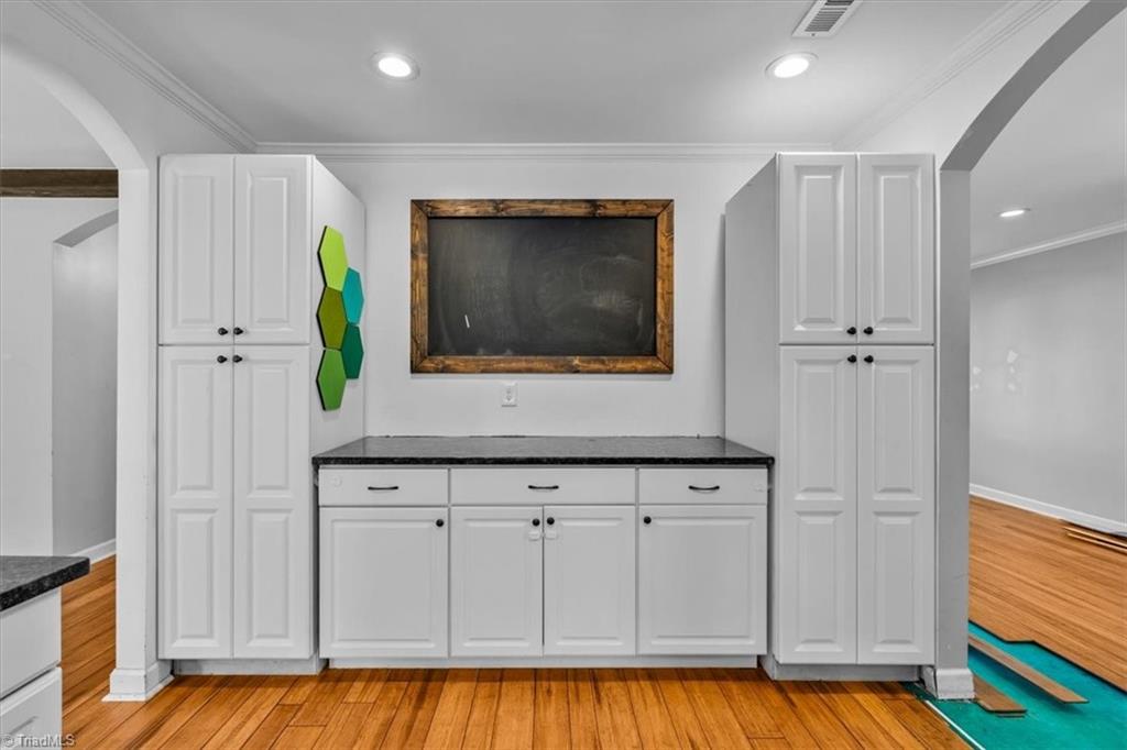 5404 Bayberry Lane, Greensboro, North Carolina image 4