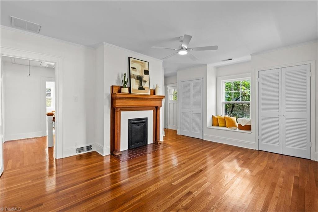 Greensboro, North Carolina 27401, United States, 4 Bedrooms Bedrooms, ,3 BathroomsBathrooms,Residential,Active,181277