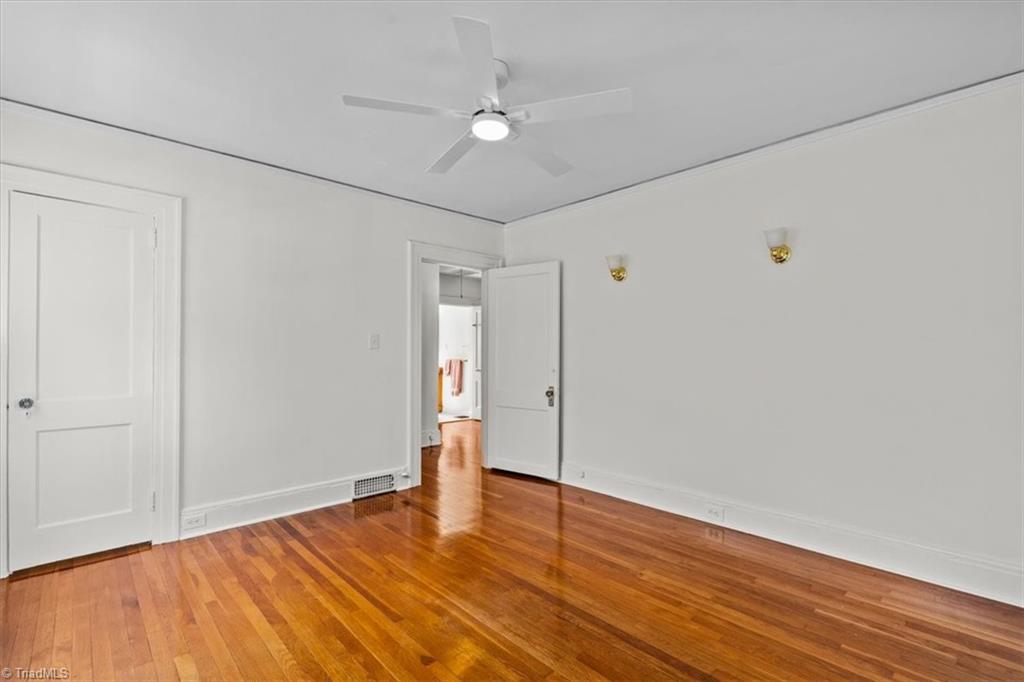 Greensboro, North Carolina 27401, United States, 4 Bedrooms Bedrooms, ,3 BathroomsBathrooms,Residential,Active,181277