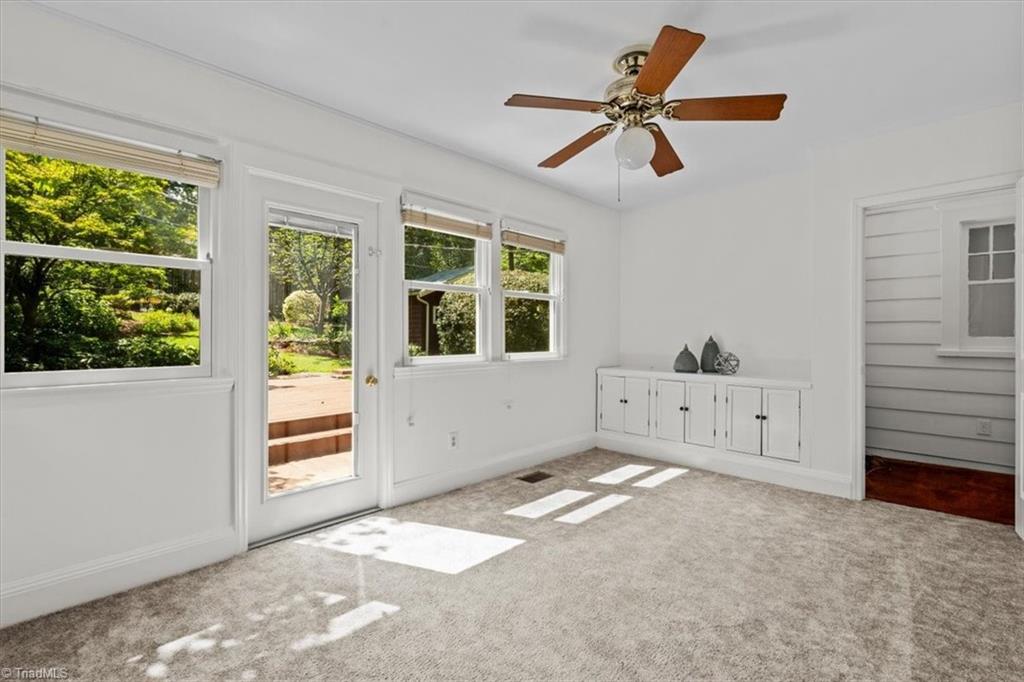 Greensboro, North Carolina 27401, United States, 4 Bedrooms Bedrooms, ,3 BathroomsBathrooms,Residential,Active,181277