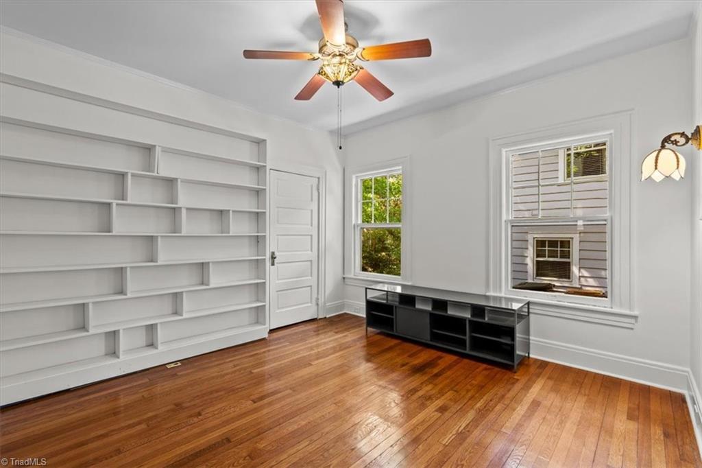 Greensboro, North Carolina 27401, United States, 4 Bedrooms Bedrooms, ,3 BathroomsBathrooms,Residential,Active,181277