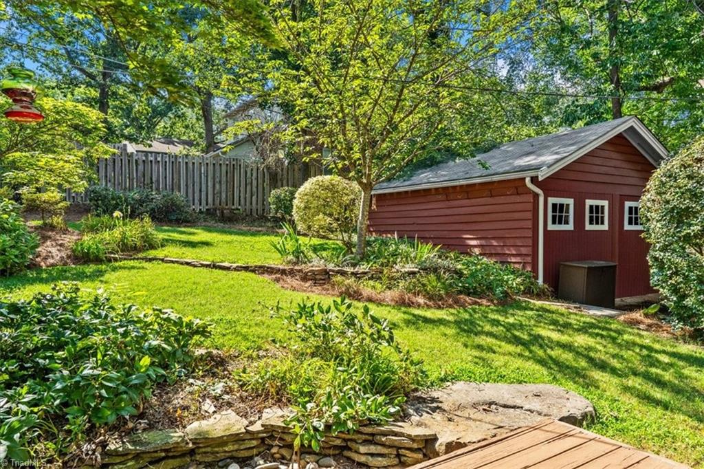 Greensboro, North Carolina 27401, United States, 4 Bedrooms Bedrooms, ,3 BathroomsBathrooms,Residential,Active,181277