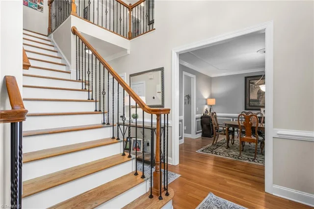 3204 Rider Court, photo 5 of 50