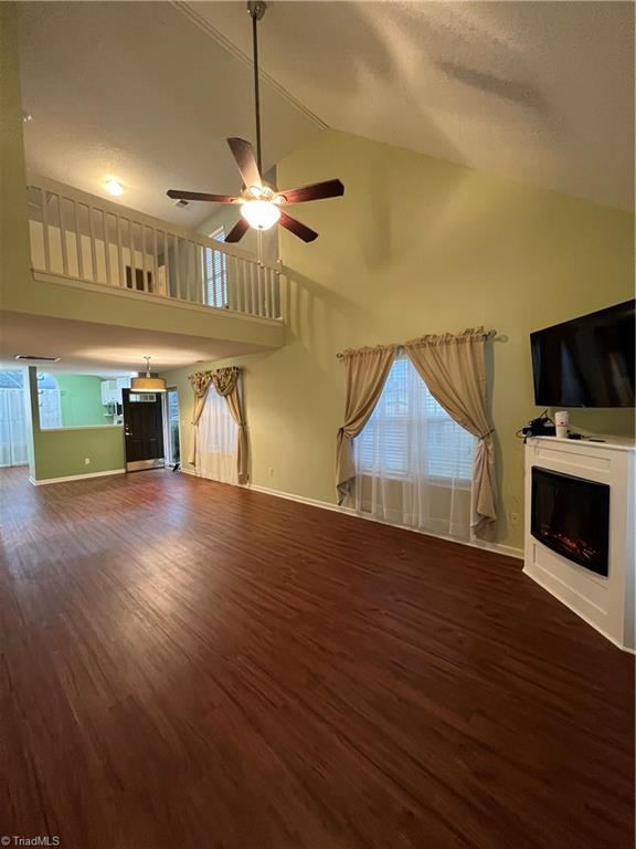 Photo 6 of 17 of 3347 Victoria Park Lane townhome