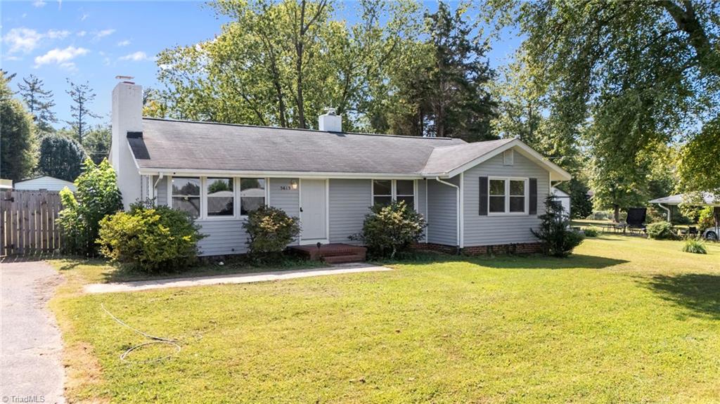 Photo of 5615 Plantation Drive, Winston-Salem, NC 27105 (MLS # 1236421)