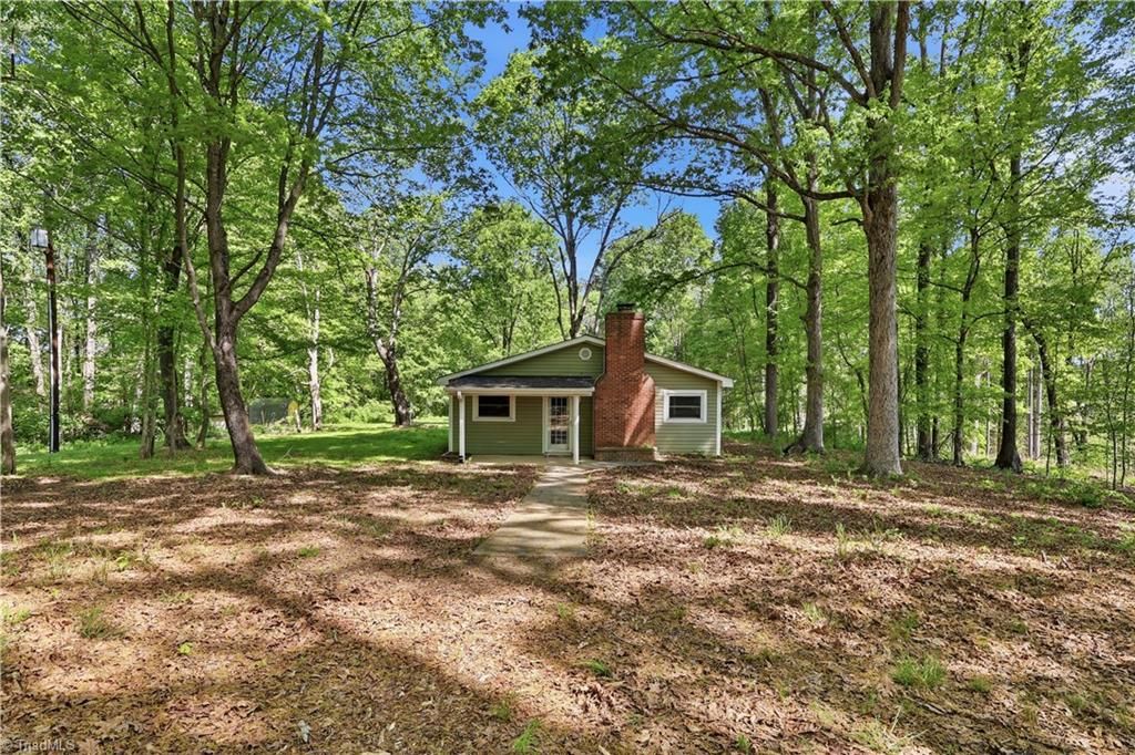 Photo of 62006212 Frye Bridge Road, Clemmons, NC 27012 (MLS # 1216393)