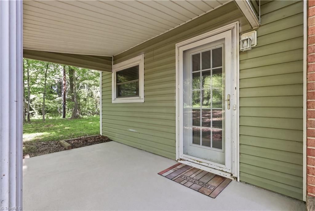 Photo of 62006212 Frye Bridge Road, Clemmons, NC 27012 (MLS # 1216393)